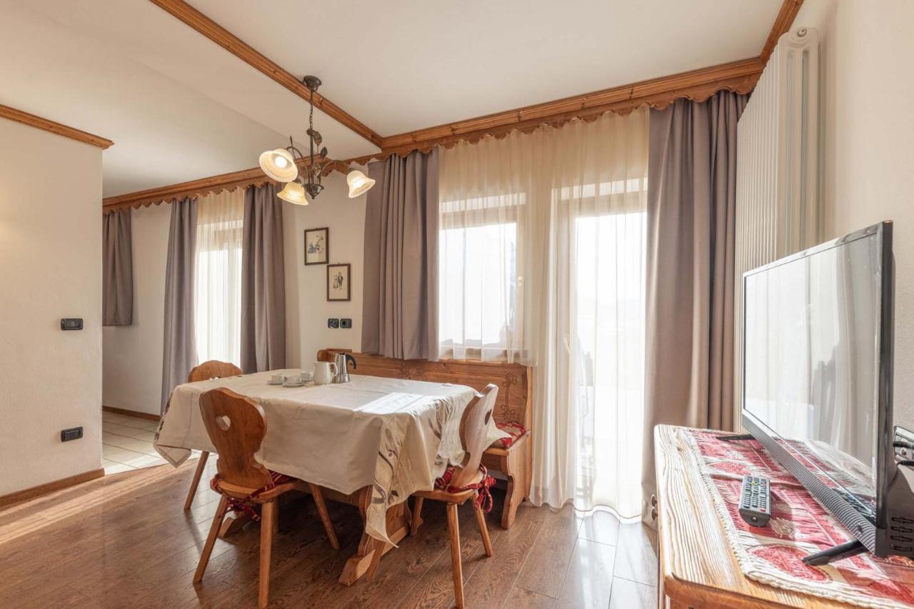 Residence Adler サン・マルティーノ・ディ・カストロッツァ エクステリア 写真